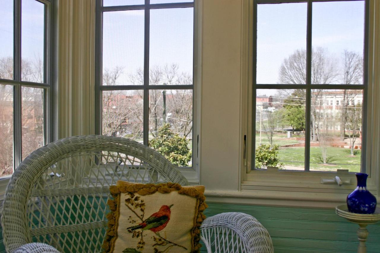 400 West High Inn Charlottesville Extérieur photo